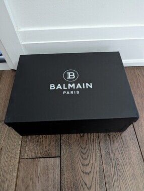 Auth! Balmain Shoe Box with original wrapping